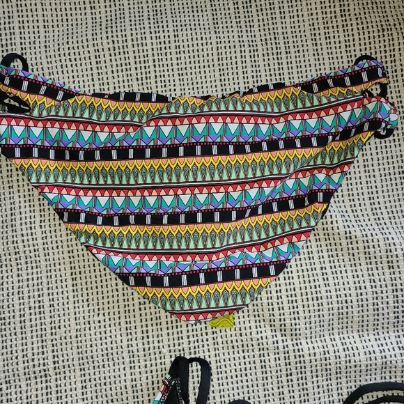 New Gianni Bini  large bikini set - Picture 5 of 5